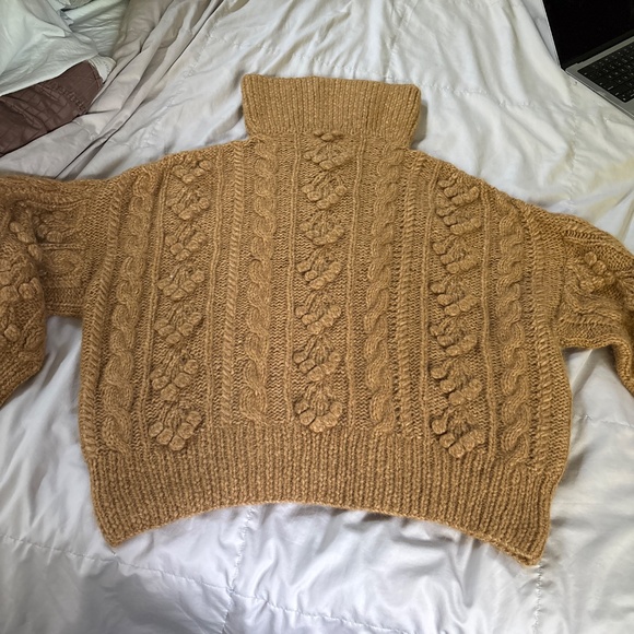 Doen Lyon Sweater - Picture 15 of 17